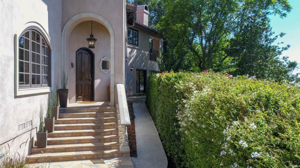 3634 CARNATION AVENUE SOLD The Local Real Estate Group at Compass