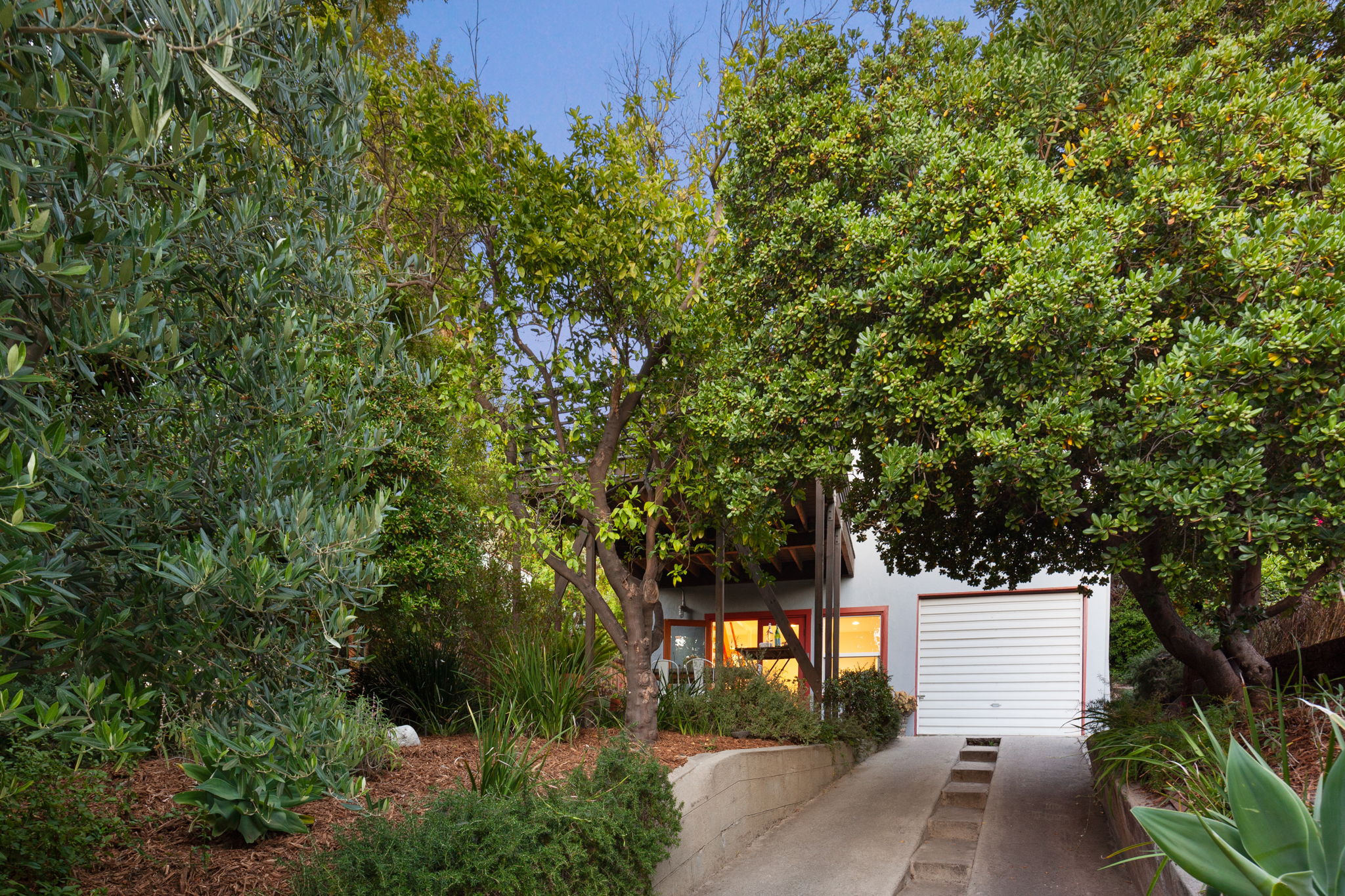 Home For Sale in Silver Lake