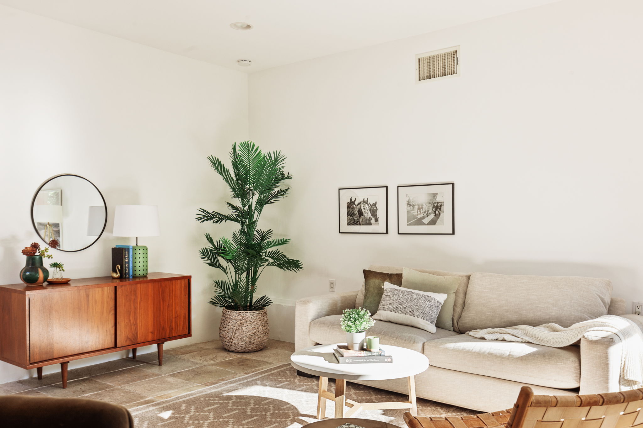 Home For Sale in Silver Lake