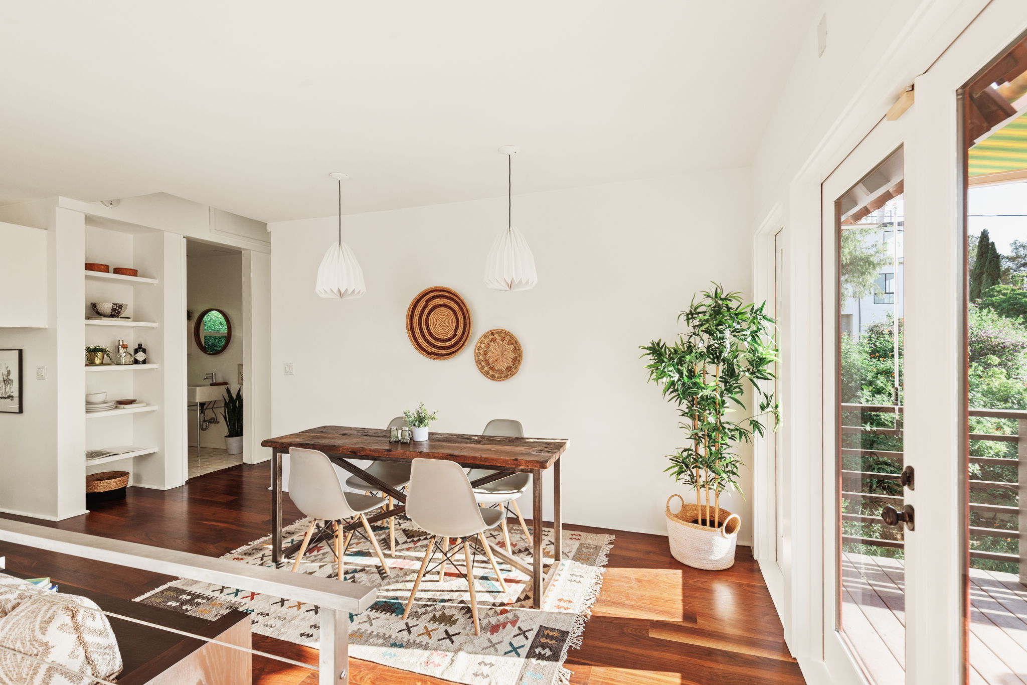 Home For Sale in Silver Lake