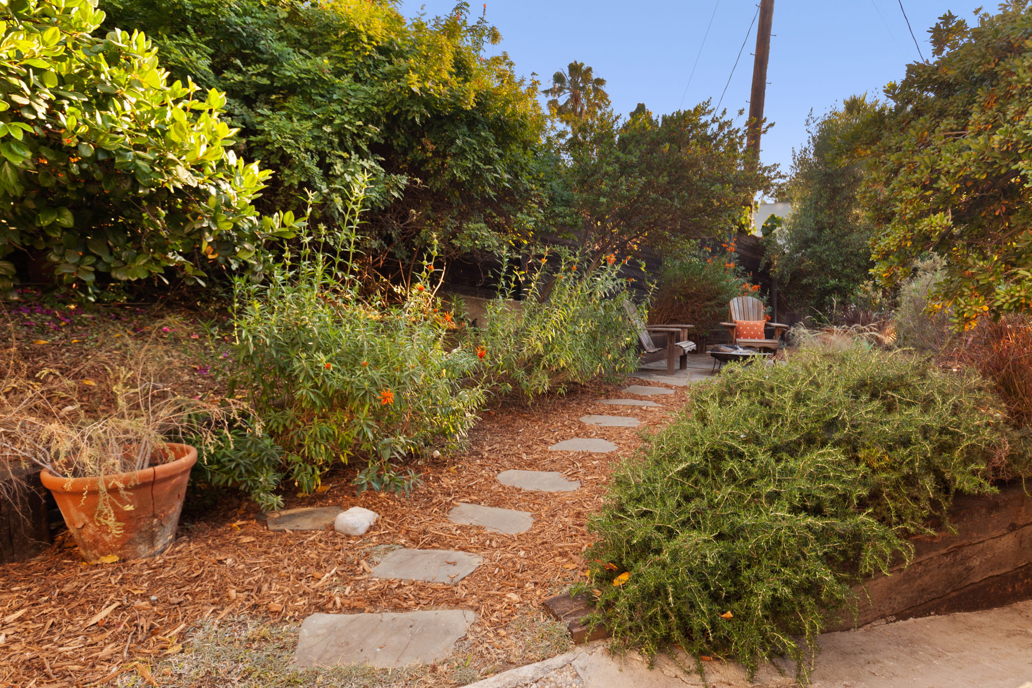 Home For Sale in Silver Lake