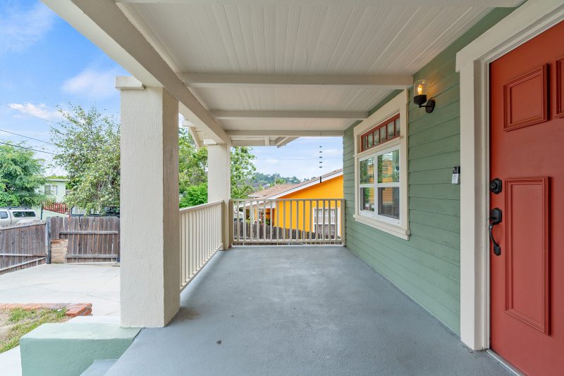 Home For Lease in Highland Park
