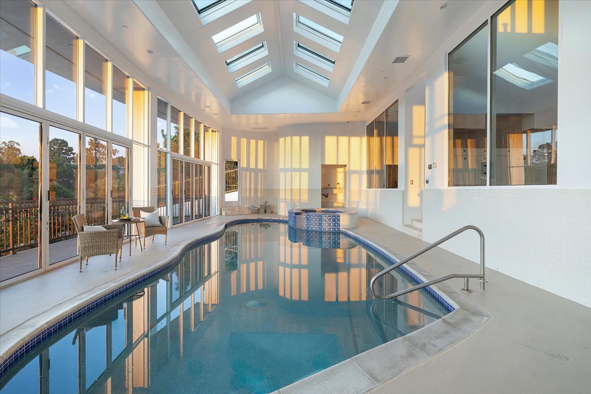pool