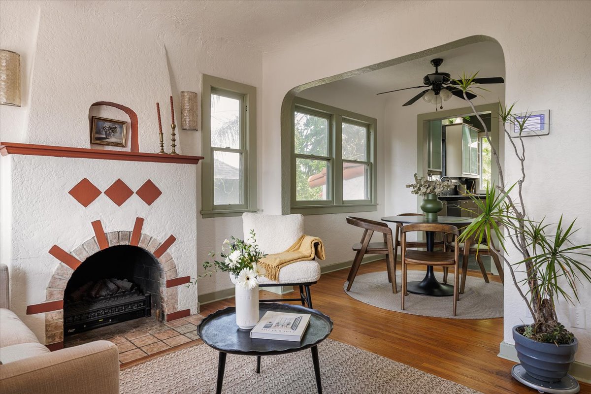 living room  color fix