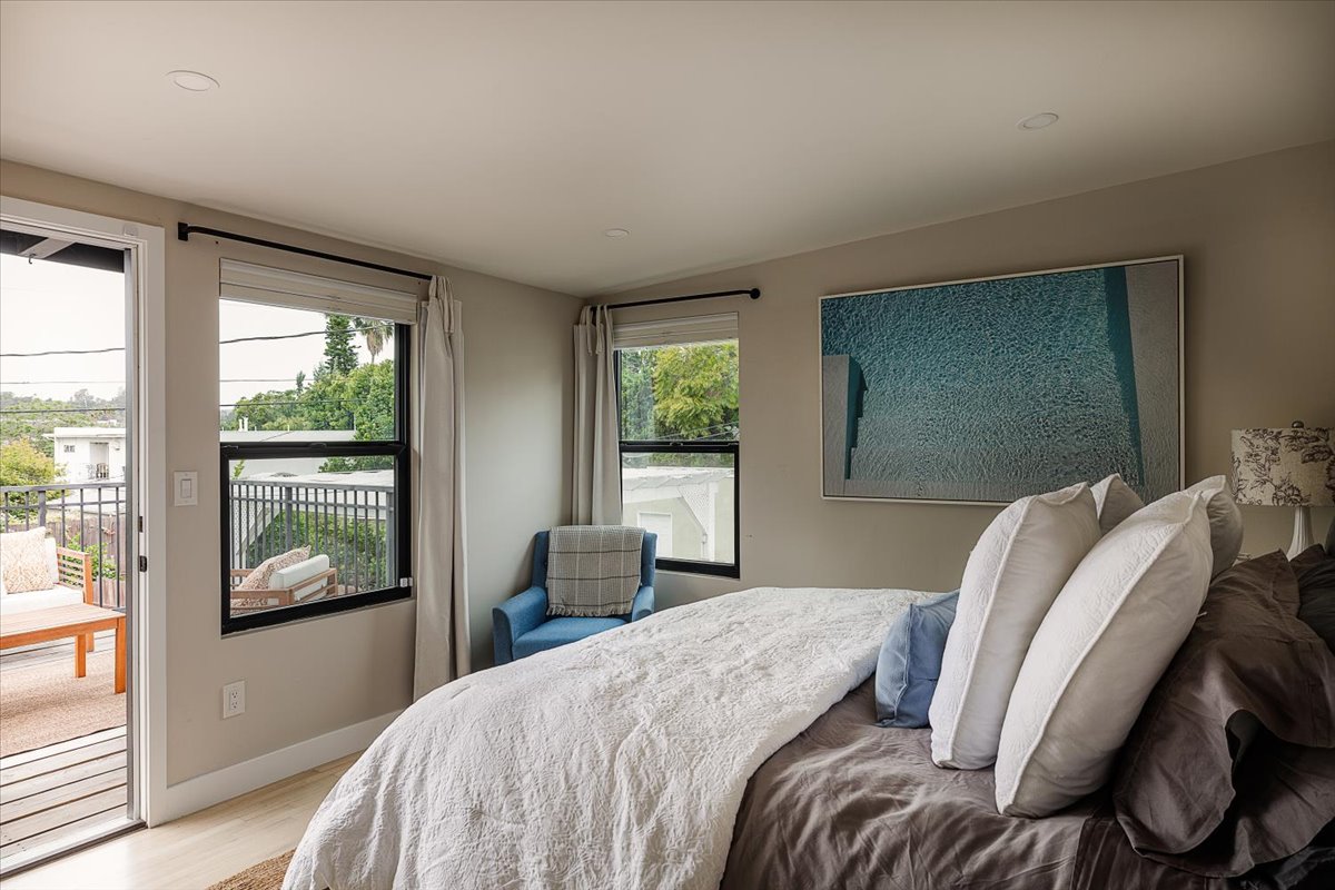 atwater primary bedroom