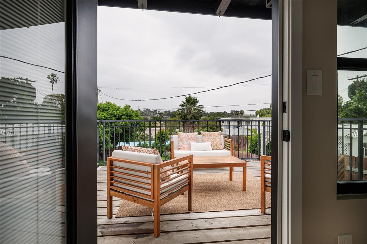atwater primary bedroom