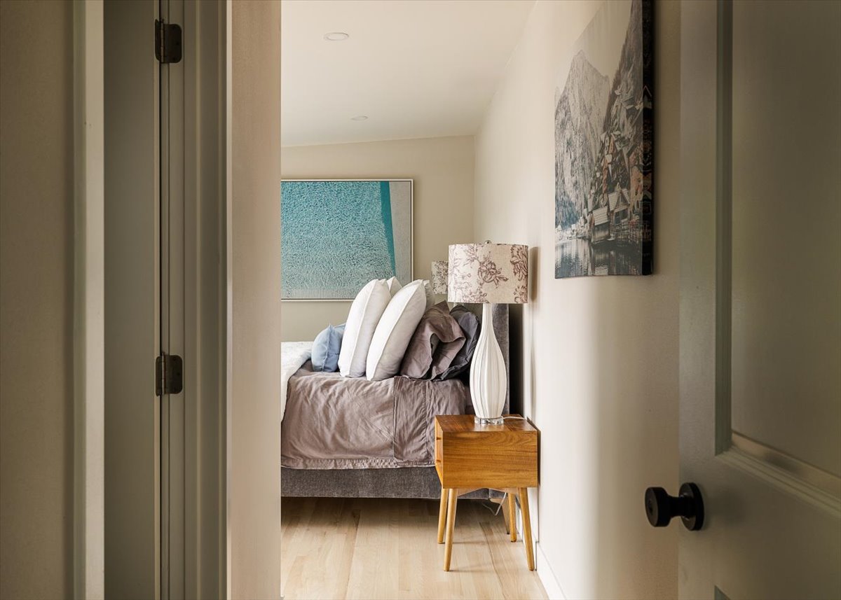 atwater primary bedroom