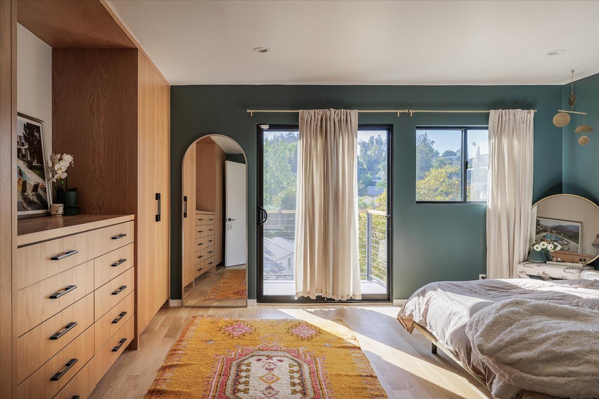 occidental primary bedroom