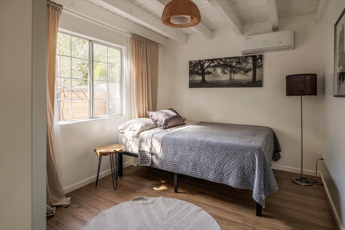 unit  bedroom