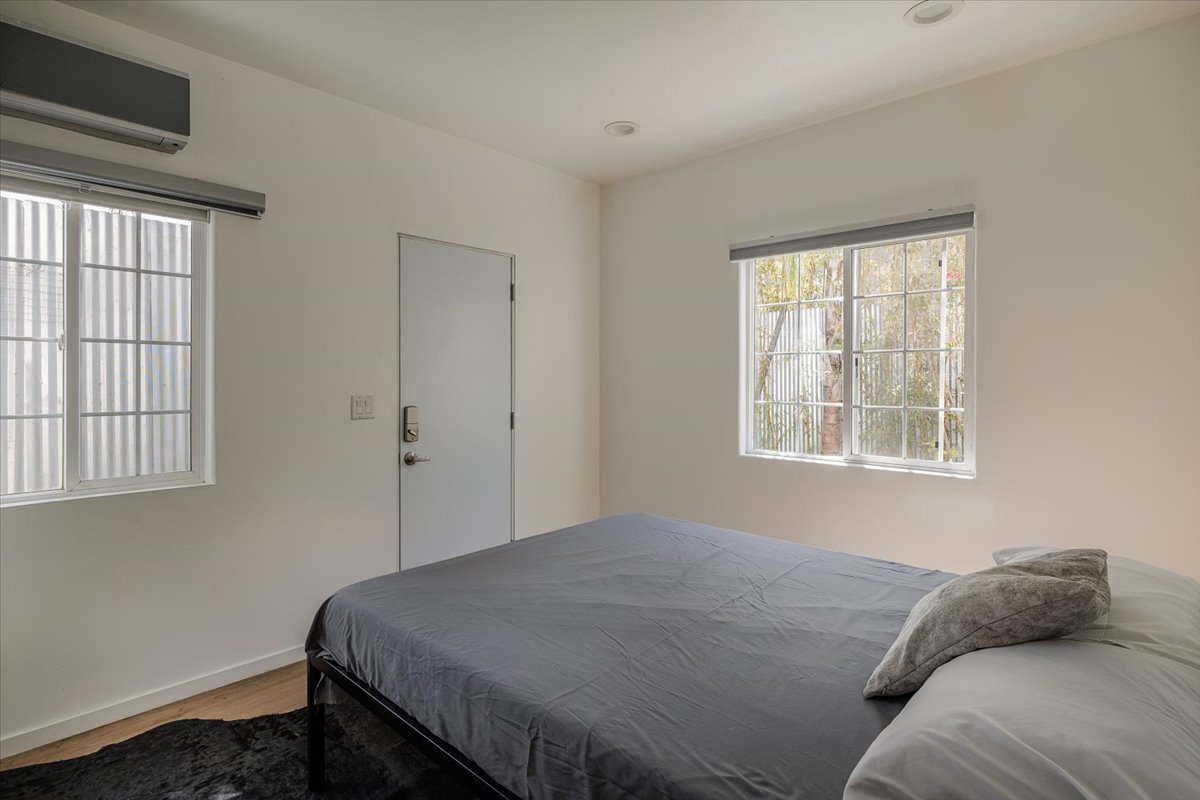 unit  bedroom