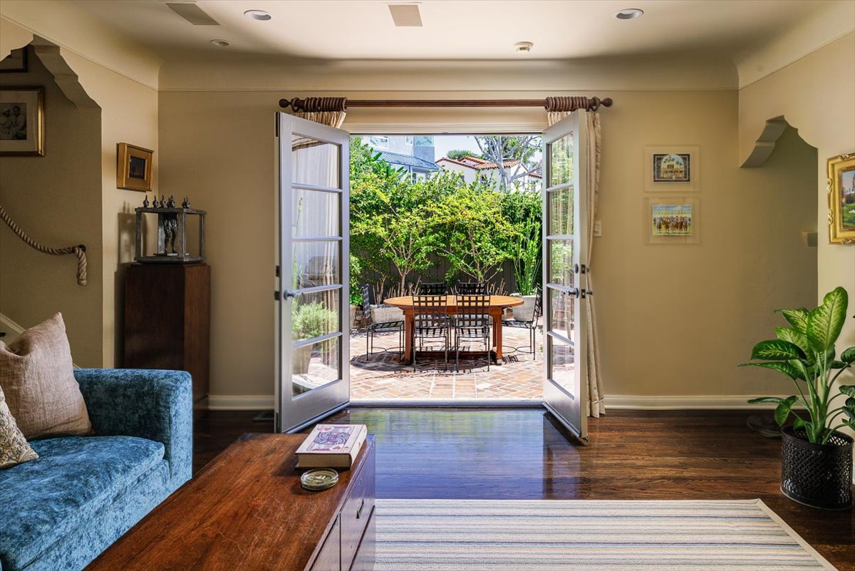 family room