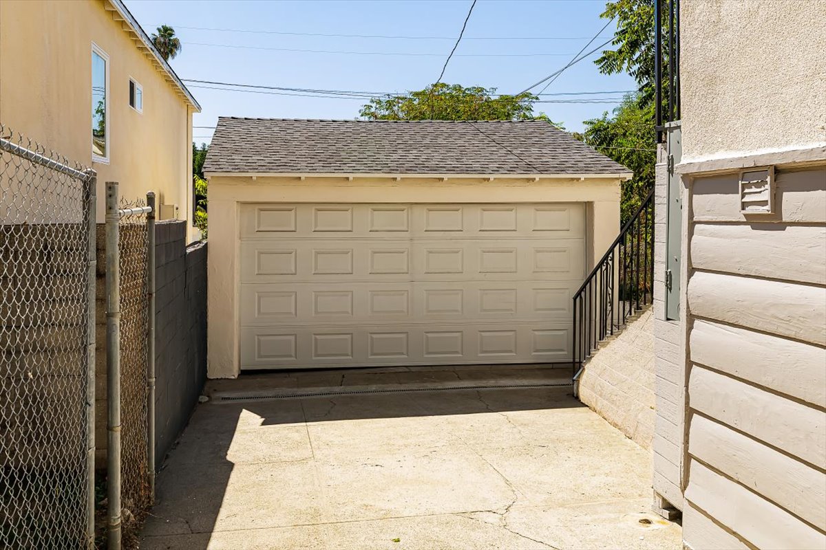 garage